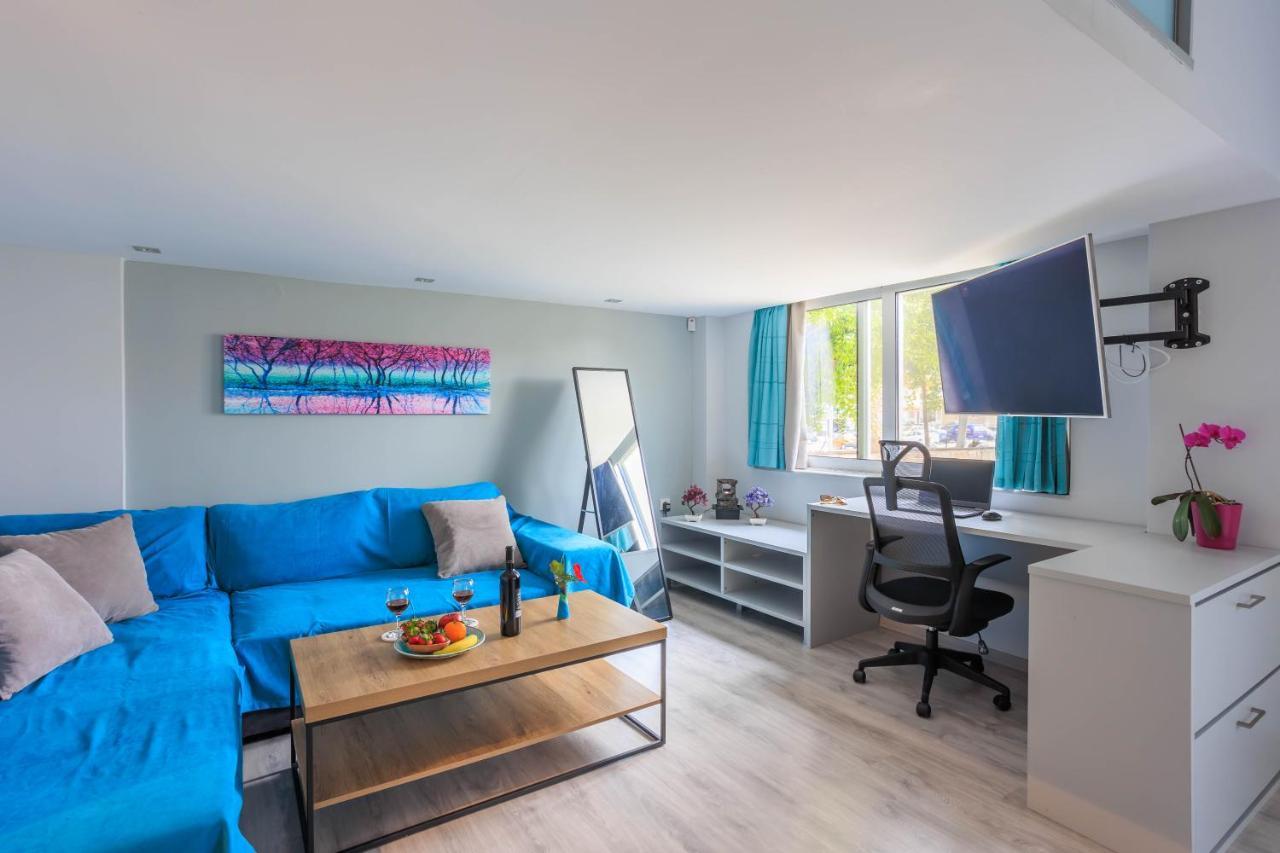 Electra Modern Apartment With Cozy Garden Heraclión Exterior foto